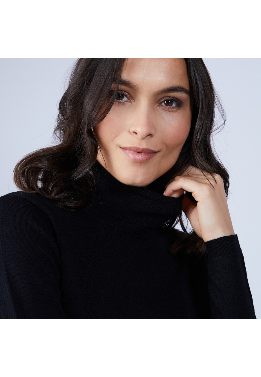 Roll-neck jumper in merino wool - Beha