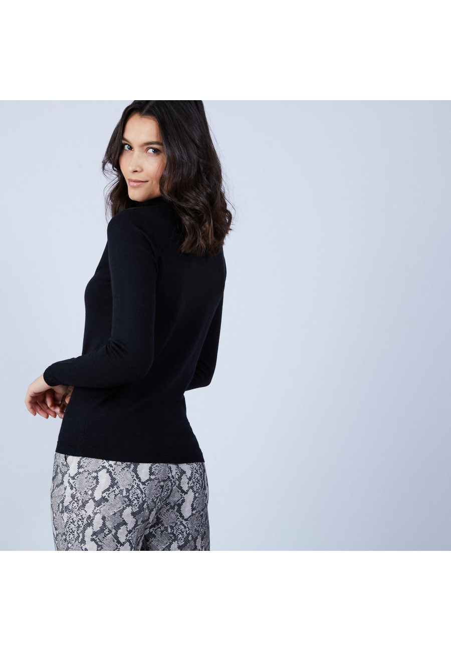 Roll-neck jumper in merino wool - Beha