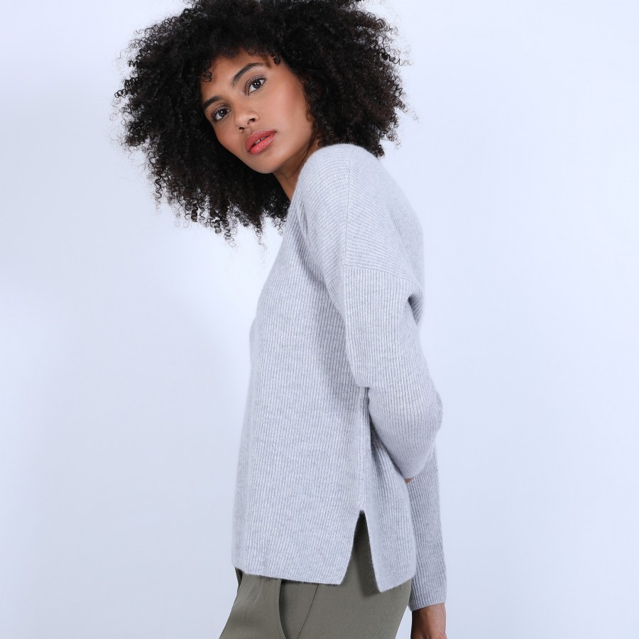 Pull col rond boutons arrière - Becky 6612 gris clair - 11 Gris clair