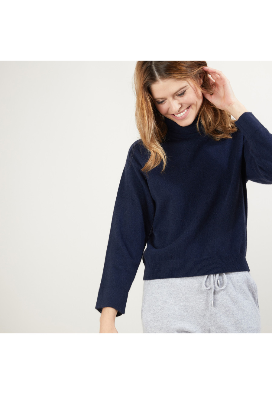 Cashmere turtleneck sweater with hammer armholes - Beverlie