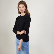 Round neck sweater 100% cashmere. BERLINE