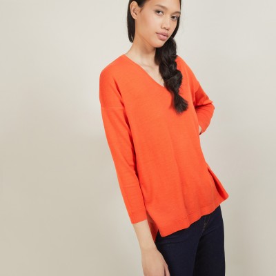 V-neck slit sweater in merino wool - Bernice