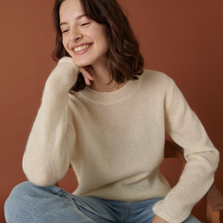 Round neck mohair sweater with rolled finishes - Alexia