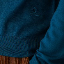 Pull col rond avec logo en laine mérinos - Eddie 7443 paon - 06 Bleu moyen