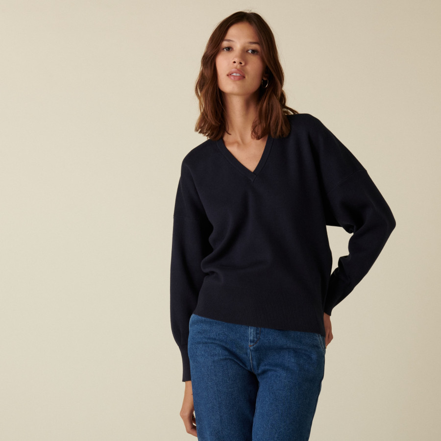 Loose-fit V-neck sweater with rib edges - Alderic