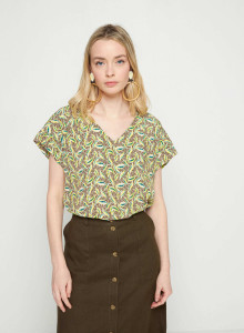 Short-sleeved patterned blouse in viscose warp and weft - Serena