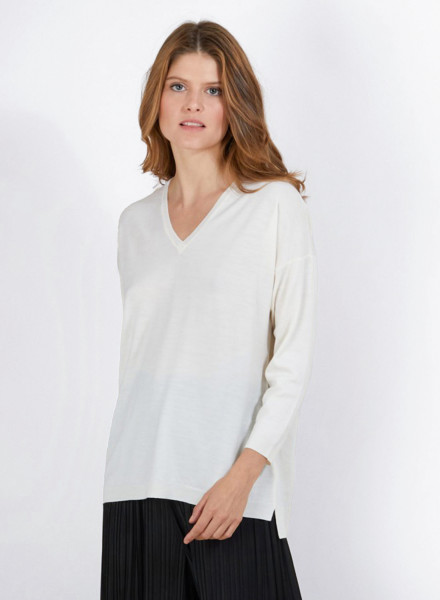 Pull à fentes col v en laine mérinos - Bernice