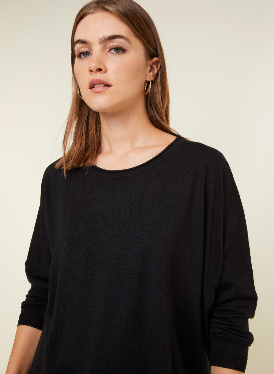 Pull ample col rond en laine mérinos - Azel 7810 noir - 01 Noir