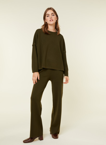 Loose-fit round-neck sweater in merino wool - Guerande