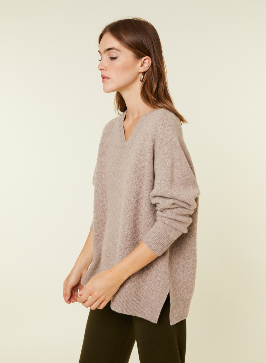 Pull col V à fentes jeux de points en cachemire - Giulia 7821 grege - 14 Beige foncé