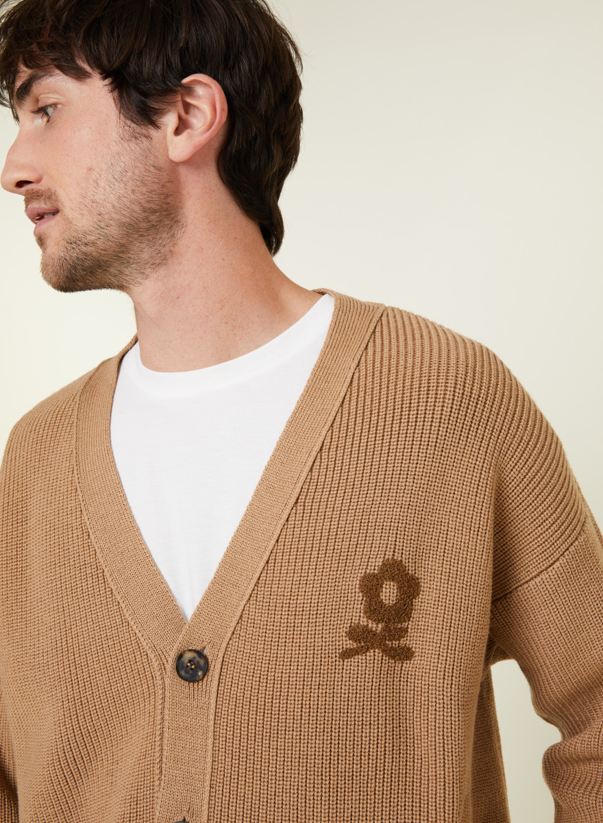 Loose buttoned cardigan with logo in merino wool - Frederic