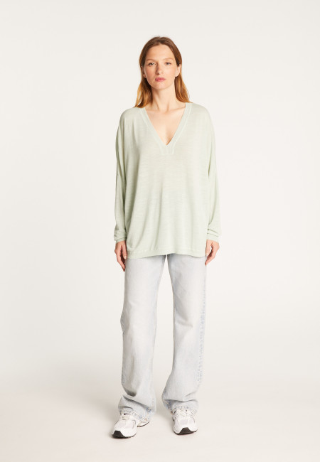 Oversized v-neck flamed linen t-shirt - Beja