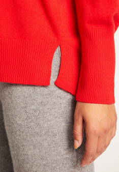 V-neck sweater in merino wool - Robine