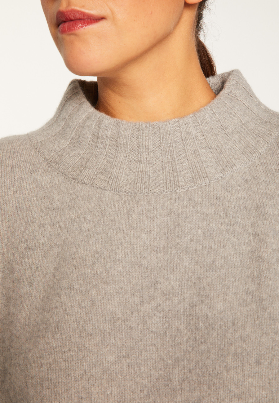 Loose-fit short-sleeved cashmere sweater - Virginia