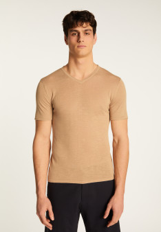 Cotton V-neck T-shirt - Reuben