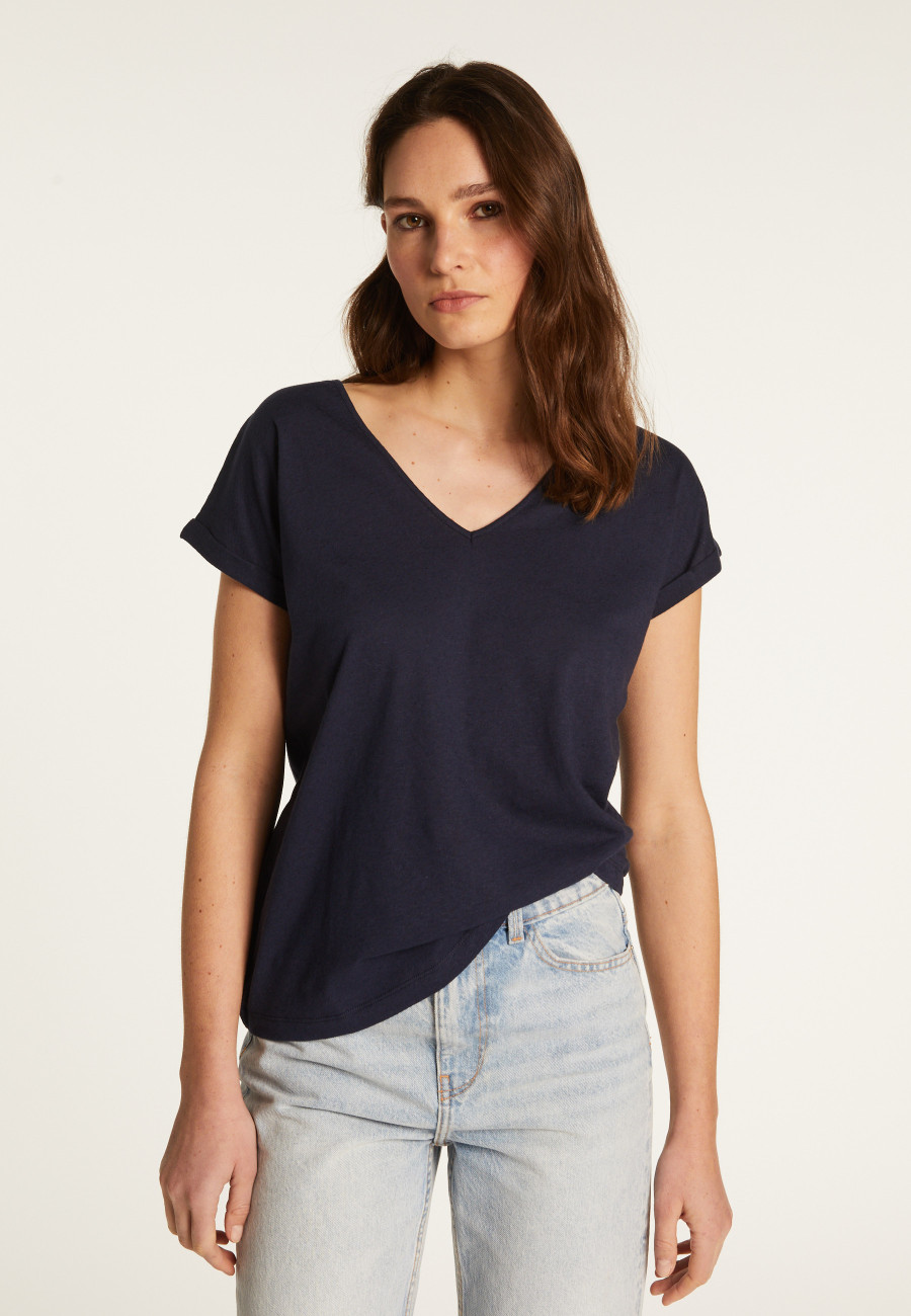 Cotton V-neck T-shirt - Dasha