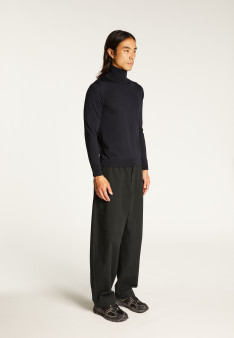 Pull col roulé en laine mérinos pour homme