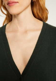 Buttoned V-neck cardigan with cashmere pockets - Achille