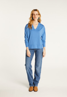 Merino wool V-neck sweater with slits - Aurora