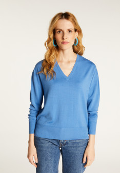 Merino wool V-neck sweater with slits - Aurora