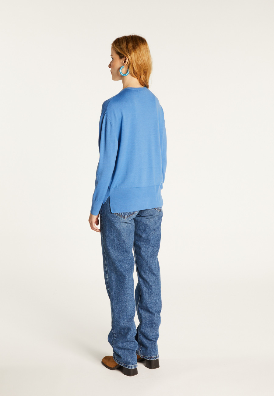 Merino wool V-neck sweater with slits - Aurora
