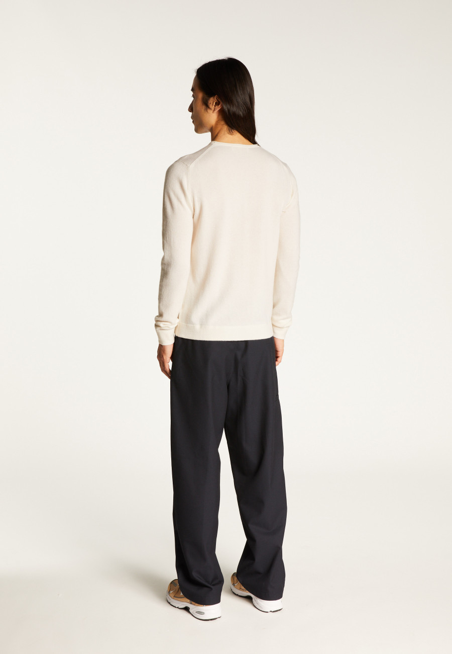 Round-neck cashmere sweater with rolled finishes - Ernest