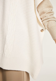 V-neck cape with cashmere dots - Gigi