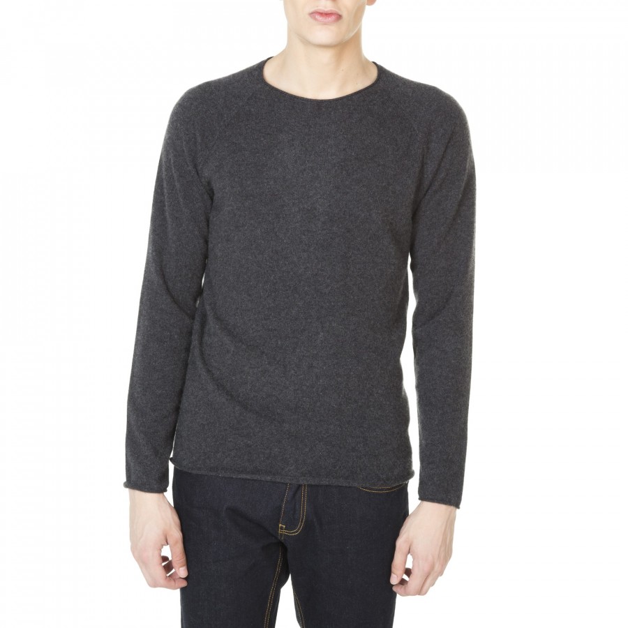 Round neck cashmere sweater for men