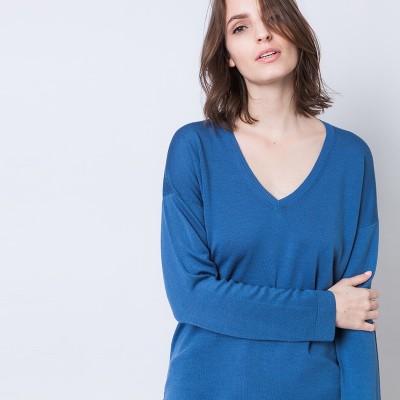 V-neck sweater in merino wool - Anastasia