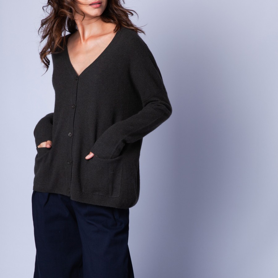 Loose-fit, cashmere cardigan — Gabi