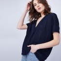 T-shirt en lin col V boutonné - Maati 6640 marine - 05 bleu marine