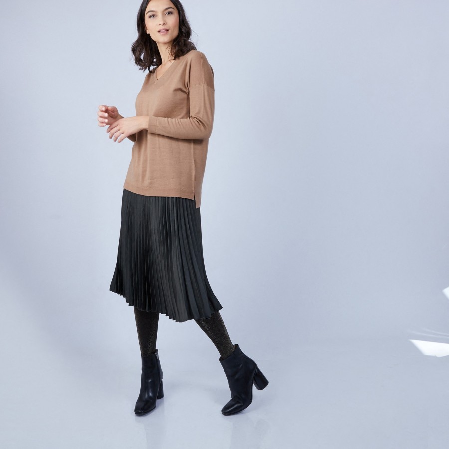 Pull col V en laine mérinos emmanchure droite - Bernice 6630 camel - 88 Camel Pull col V en laine mérinos emmanchure droite - Bernice 6630 camel - 88 Camel