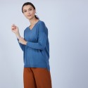 Pull col V en laine mérinos emmanchure droite - Bernice 6641 crique - 84 Bleu pétrole