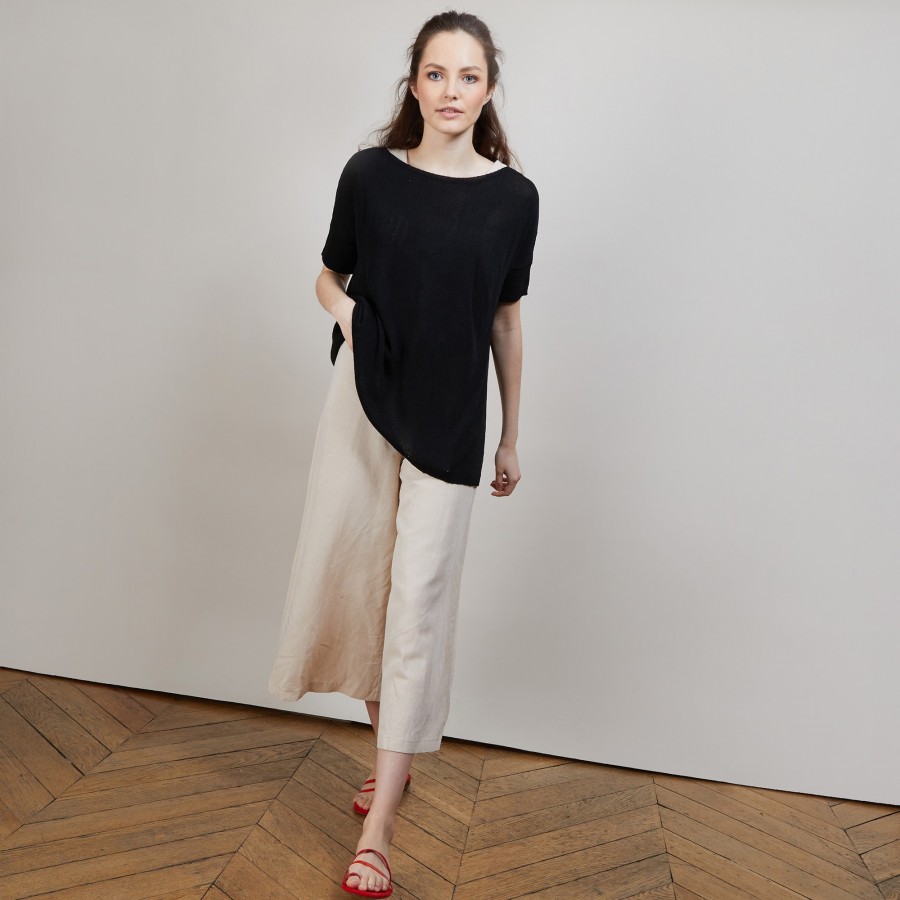 T-shirt col rond en viscose crepe - Bibiche 6810 noir - 01 Noir T-shirt col rond en viscose crepe - Bibiche 6810 noir - 01 Noir