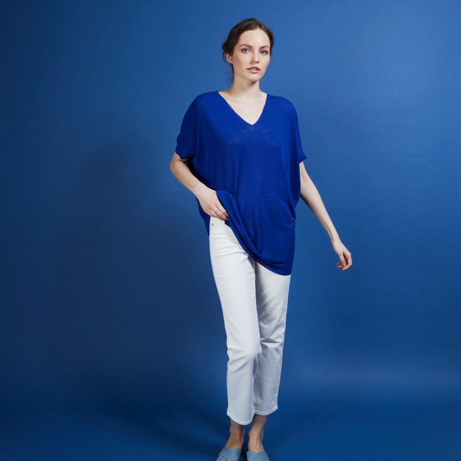 T-shirt long en lin flammé - Bil 6841 altitude - 03 Bleu foncé T-shirt long en lin flammé - Bil 6841 altitude - 03 Bleu foncé