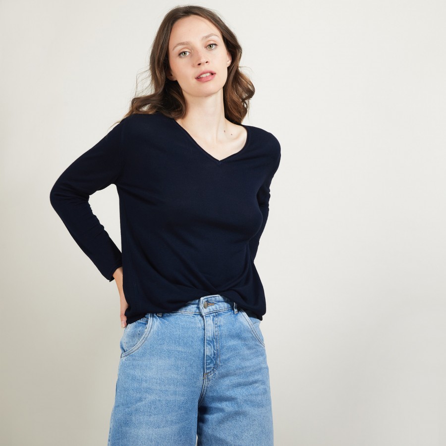Pull col V en Bambou Cachemire - Barbara 7040 marine - 05 Bleu marine Pull col V en Bambou Cachemire - Barbara 7040 marine - 05 Bleu marine
