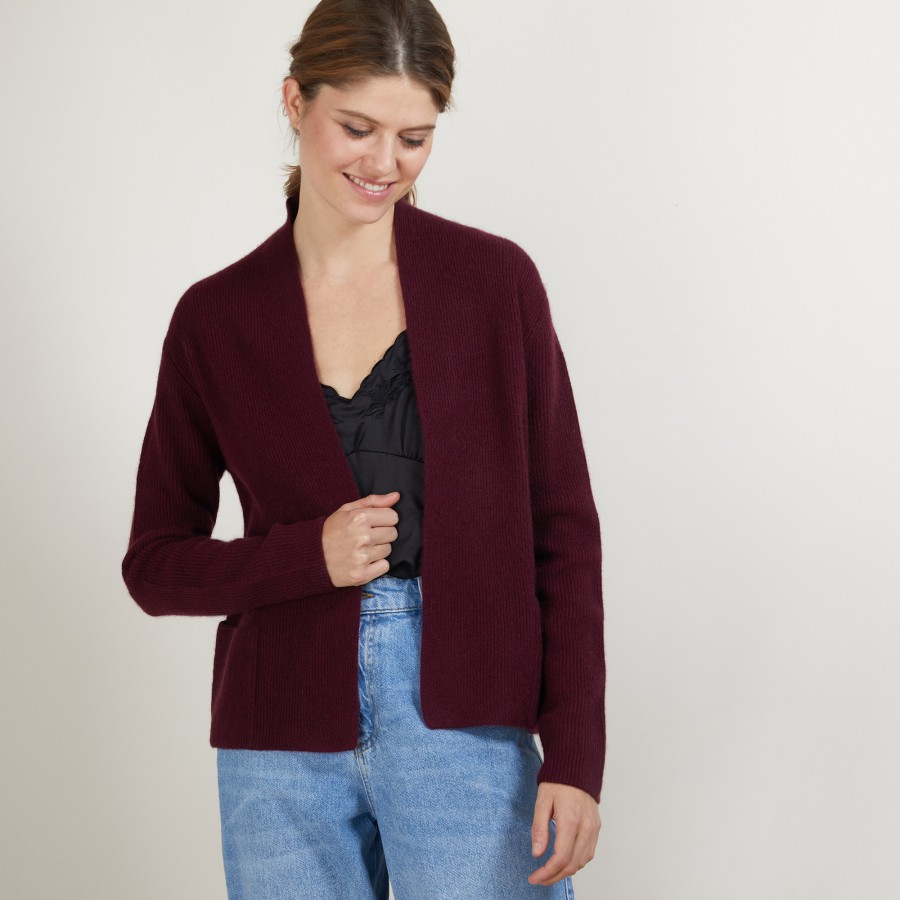 Short cashmere cardigan with pockets - Basma Short cashmere cardigan with pockets - Basma