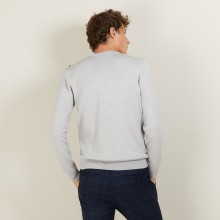 Pull en laine avec boutons - Legende