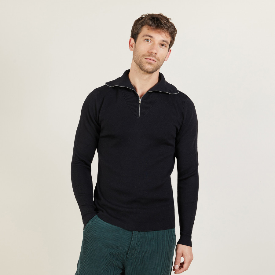 Pull col montant zippé en laine mérinos - Maé 6110 noir - 01 Noir Pull col montant zippé en laine mérinos - Maé 6110 noir - 01 Noir