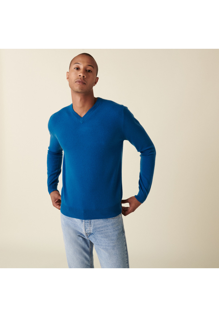 Pull col V en cachemire - Evann 7443 paon - 06 Bleu moyen Pull col V en cachemire - Evann 7443 paon - 06 Bleu moyen