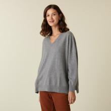 V-neck cashmere sweater with slits and ribbing - Alienor
