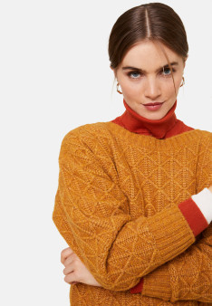 Loose-fit sweater with dots in cocoon wool - Gassia