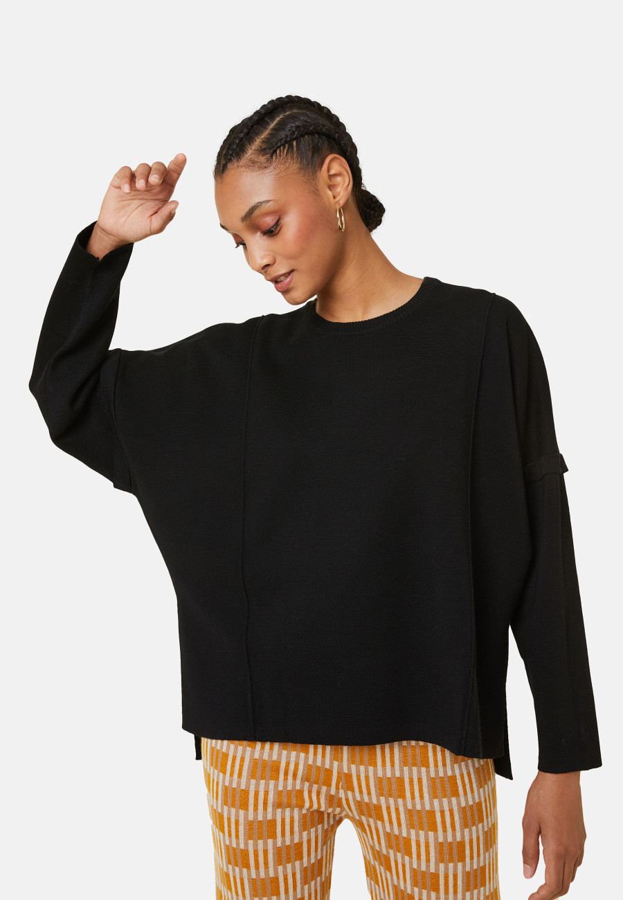 Loose-fit round-neck sweater in merino wool - Guerande Loose-fit round-neck sweater in merino wool - Guerande