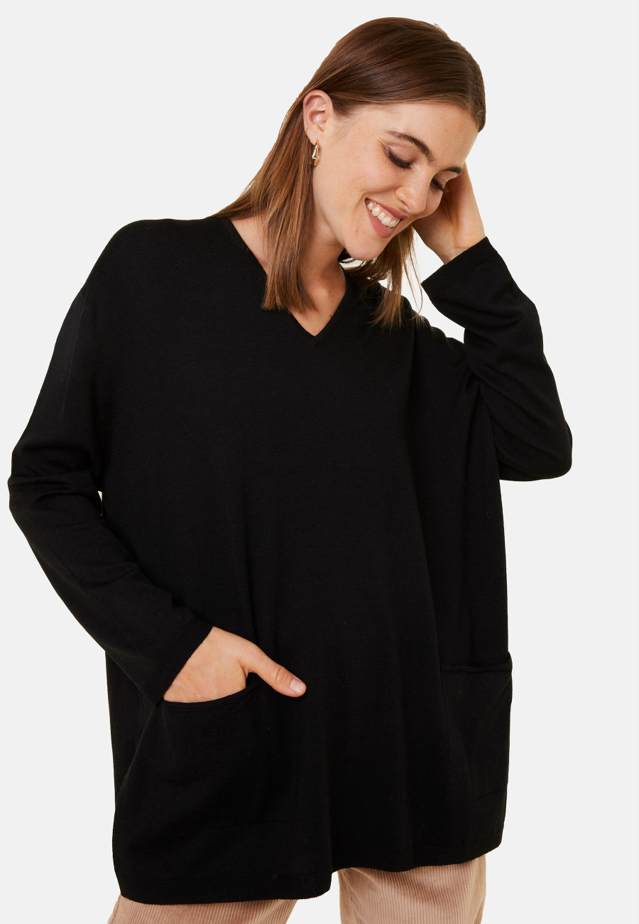 Loose V-neck sweater with pockets in merino wool - Albertine Loose V-neck sweater with pockets in merino wool - Albertine