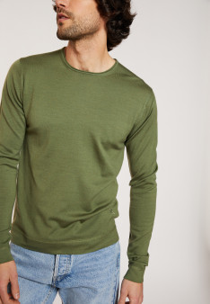 Pull en laine mérinos col à finition roulotée - Rythme