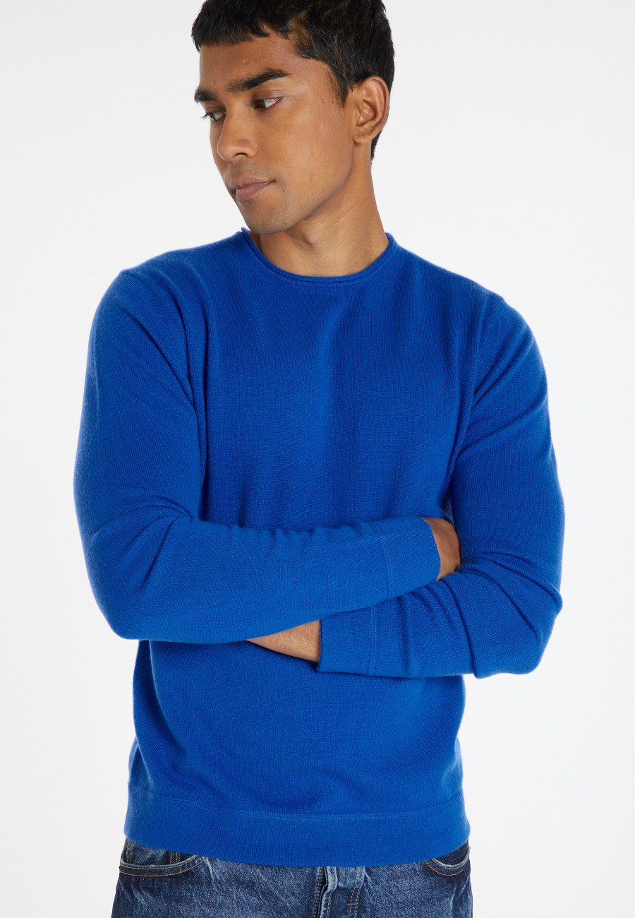 Round-neck cashmere sweater with rolled finishes - Ernest Round-neck cashmere sweater with rolled finishes - Ernest