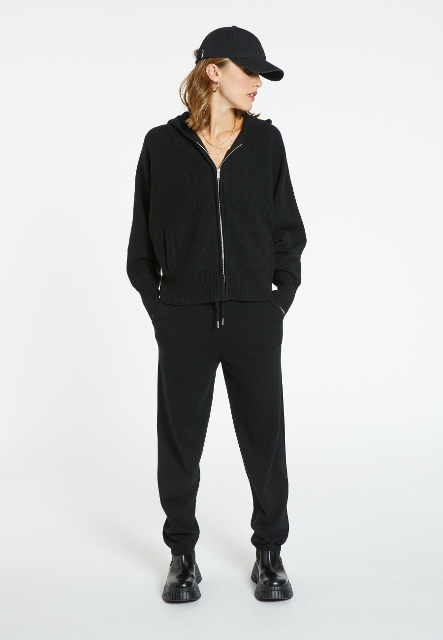 Zipped hooded jacket in 100% cashmere GABIN Zipped hooded jacket in 100% cashmere GABIN