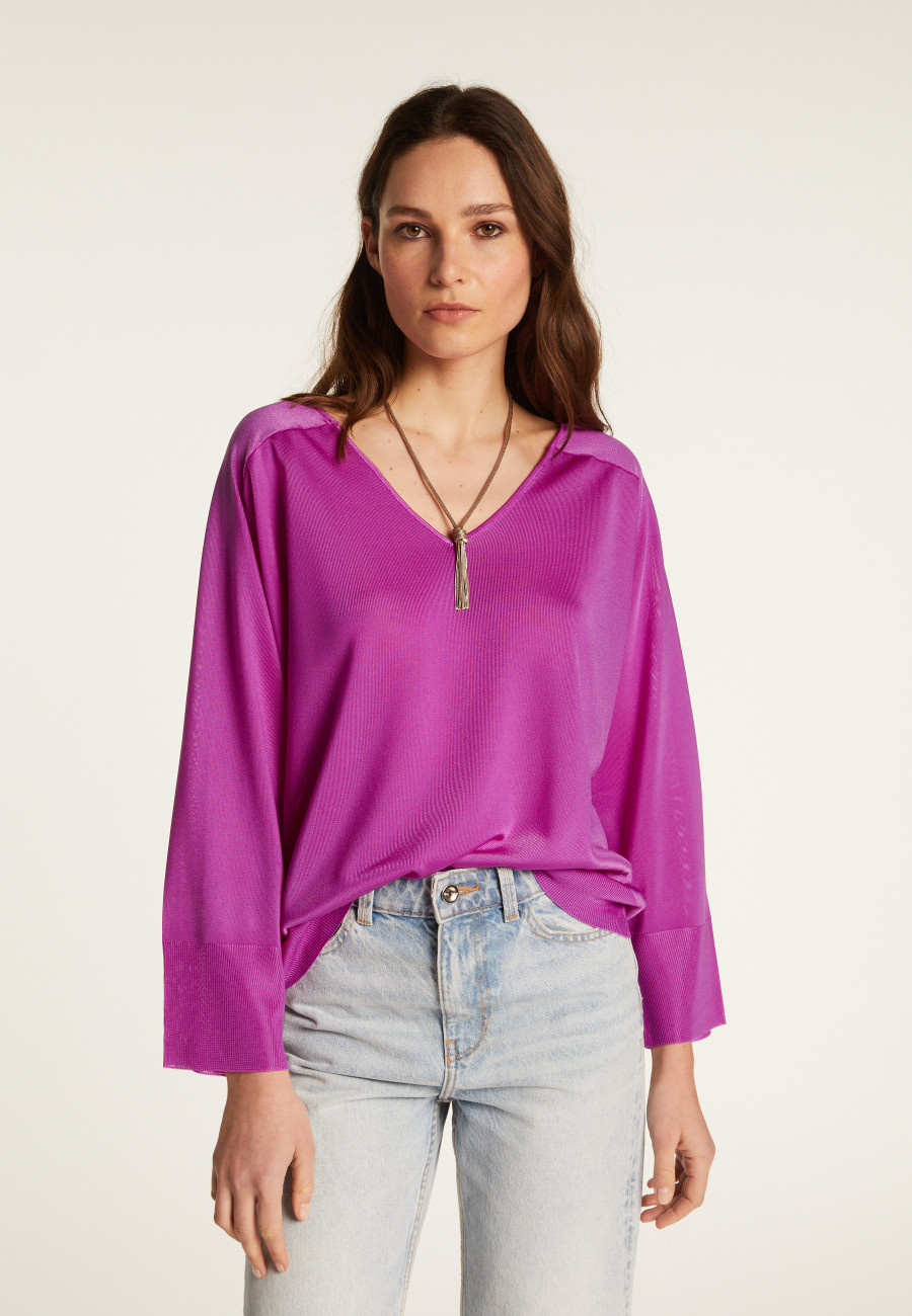 Pull col V en fil lumière - Delly Pull col V en fil lumière - Delly
