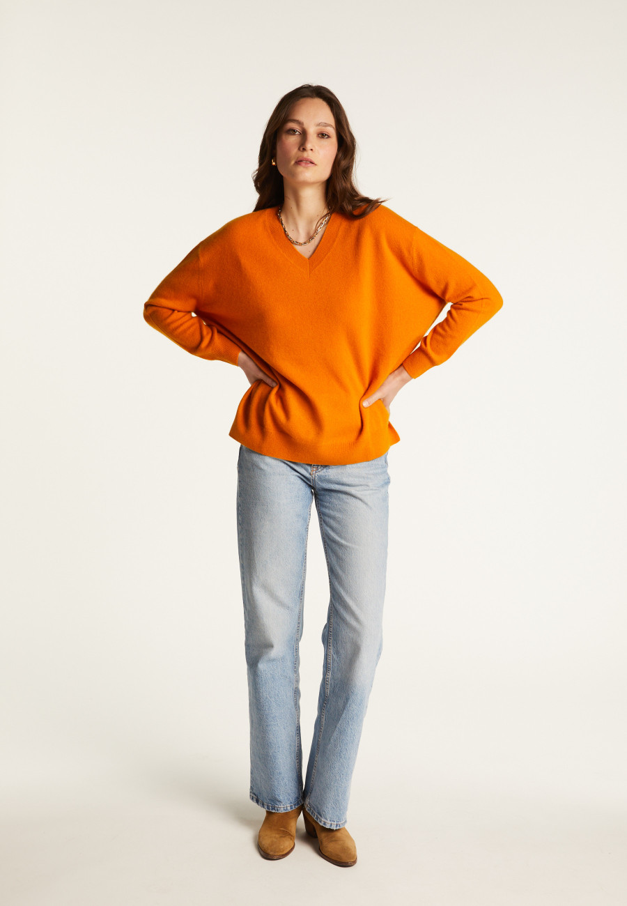 V-neck cashmere sweater with slits and ribbing - Alienor V-neck cashmere sweater with slits and ribbing - Alienor