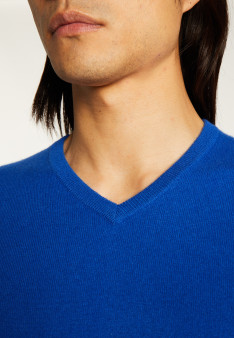 V-neck jumper in cashmere - Benjamin